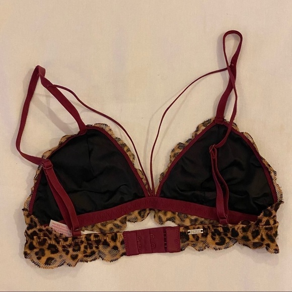 VICTORIA’S SECRET Floral Patch Leopard Bra Size Xsmall - Picture 4 of 9